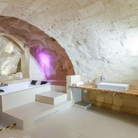 Angelica - In Apartamento