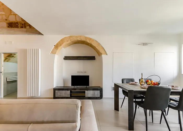 Guesthost - Angelica - In Matera