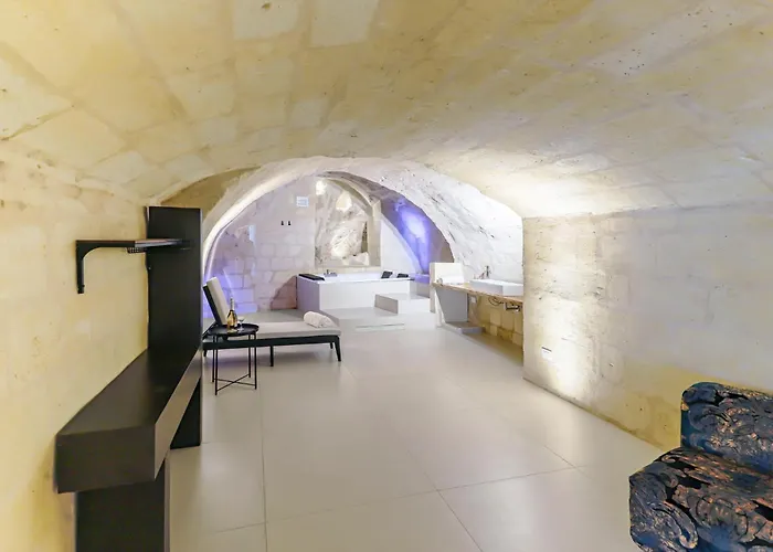 Guesthost - Angelica - In Matera